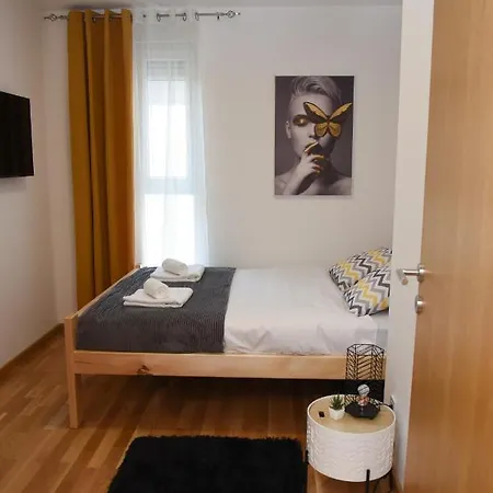 Millenium Apartment *